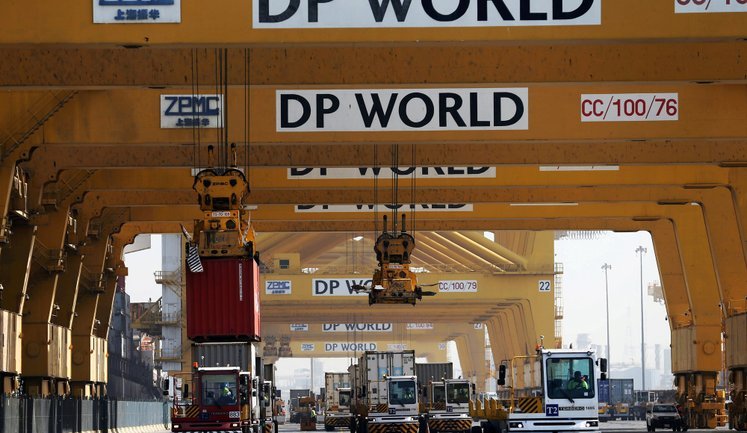 Один із найбільших світових портових операторів DP World вийшов із України