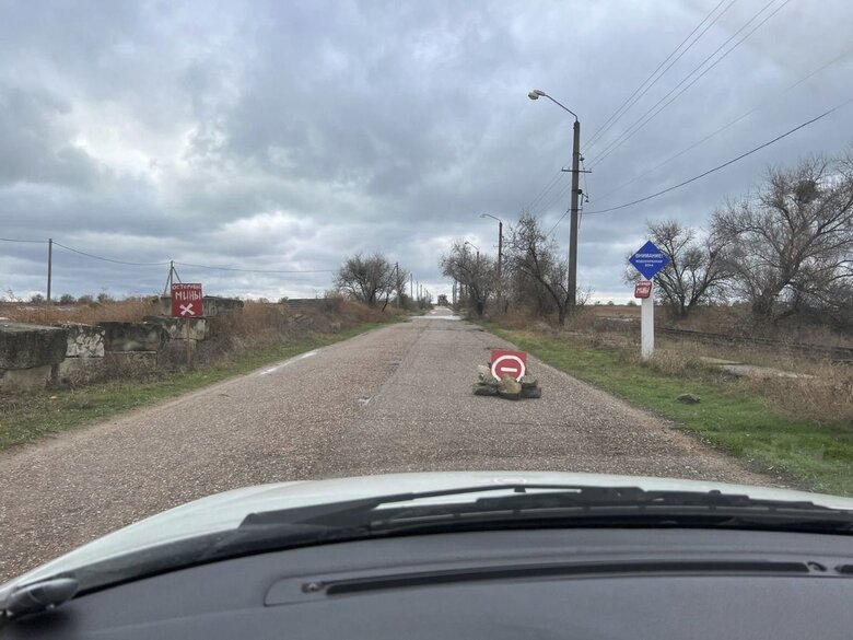 Рашисти в Криму укріплюють берегову лінію, побоюючись висадки українського десанту, - ГУР МО 03