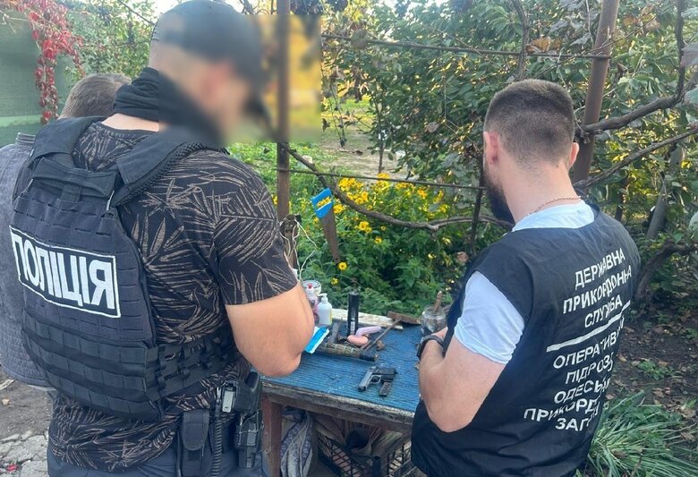 Ліквідовано канал переправлення чоловіків за кордон