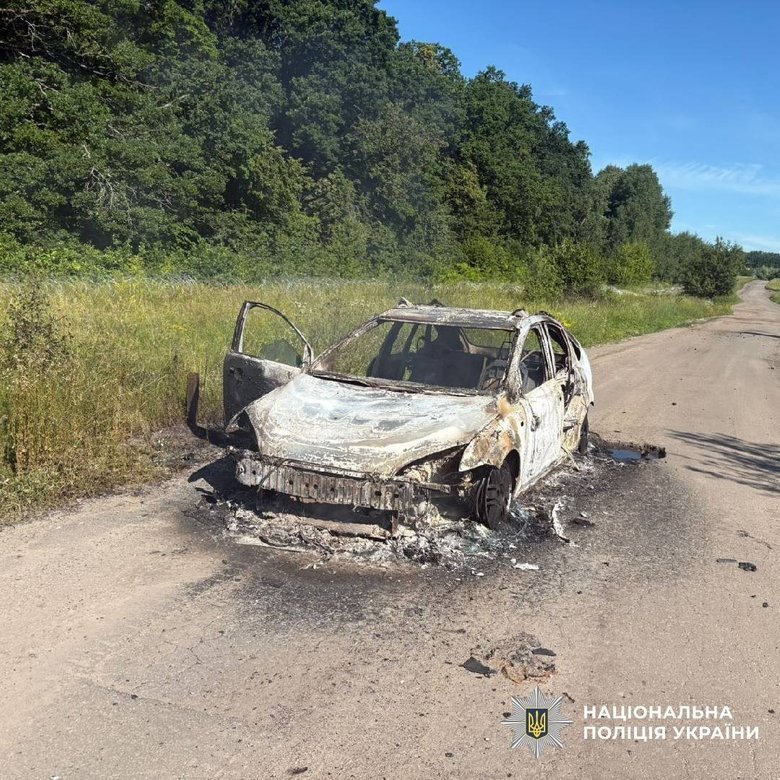 FPV-дрон РФ атакував цивільне авто на Харківщині