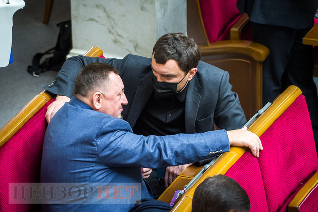 Задоволений слуга народу Стефанчук, бесіда Шуфрича і Степанова, Дунаєв вивчає контакти з позаземними цивілізаціями, - день роботи ВР 5 березня 19 Задоволений слуга народу Стефанчук, бесіда Шуфрича і Степанова, Дунаєв вивчає контакти з позаземними цивілізаціями, - день роботи ВР 5 березня 19