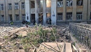 Війська РФ вдарили балістикою по Білгороду-Дністровському: зруйновано навчальний заклад, 3 загиблих, 14 поранених (оновлено). ФОТОрепортаж