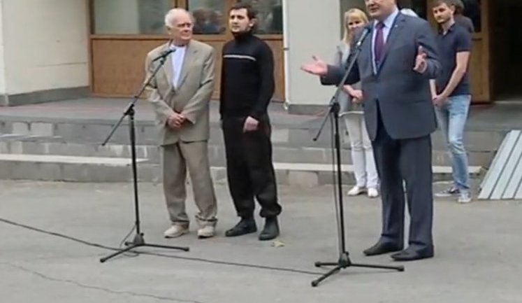 Порошенко про звільнення Афанасьєва і Солошенка: "Це стало можливим завдяки Мінським угодам". ВIДЕО