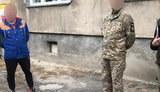 Старшину одного из райвоенкоматов Ривненщины задержали при получении 800 долларов взятки, - прокуратура. ФОТО