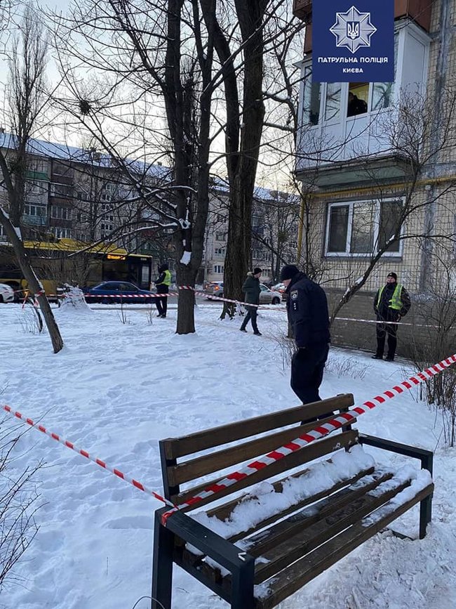 Житель Соломянки стріляв по перехожих із балкона 01