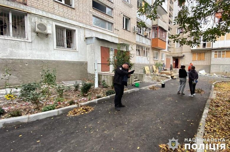 Seven multi-storey buildings damaged in Russian shelling of Ochakiv 01