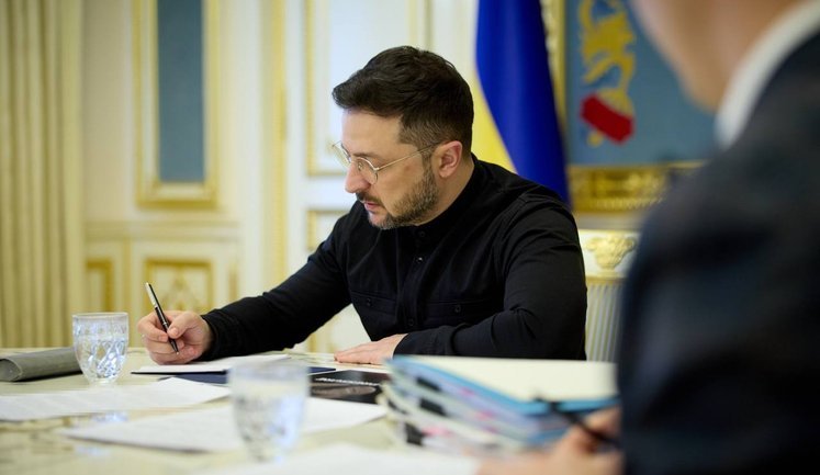 Украина ввела санкции против компаний и граждан из России, Китая и Ирана, - указ президента