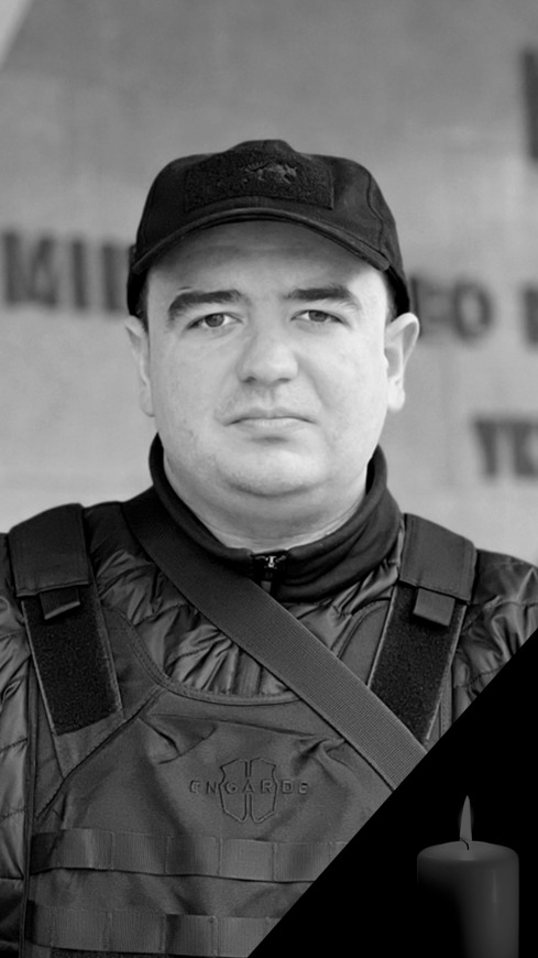 Імена загиблих пасажирів та пілотів гелікоптера, який впав у Броварах 03