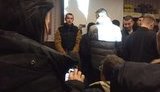 "Хлопці міцної статури" зірвали лекцію про ЛГБТ-рух у Харкові. ФОТОрепортаж