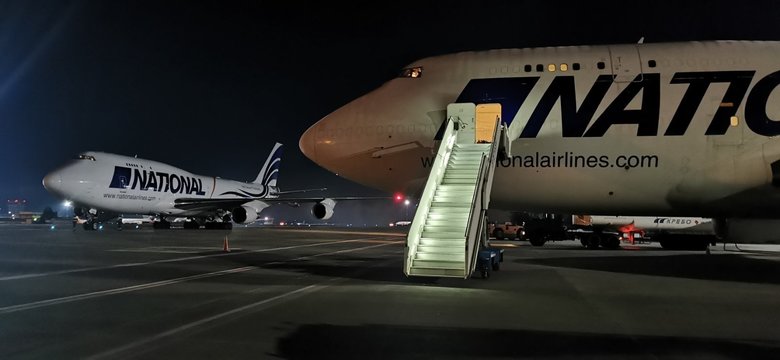 Sweet 16 та ще й 17: до Києва зі США прибули ще два літаки з допомогою, привезли боєприпаси та заряди для гранатометів 02