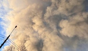 Садовый о дыме над Львовом: враг попал в гражданский склад, горят шины. ФОТО