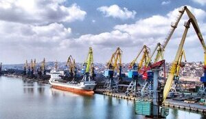 Росія відкрила окуповані порти Маріуполя і Бердянська для іноземних суден щоб вивозити ресурси