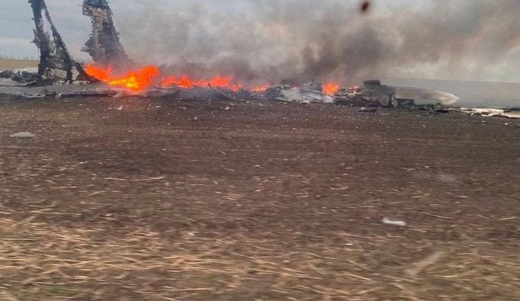 ППО України збила російський літак у Очакові (оновлено). ФОТО