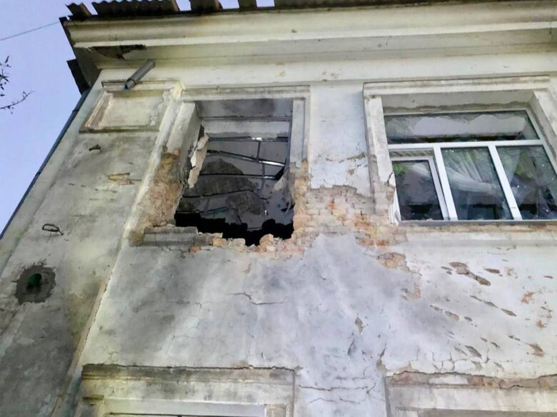Россияне дважды за ночь обстреляли Никопольский район Днепропетровщины из тяжелой артиллерии, - Резниченко 01