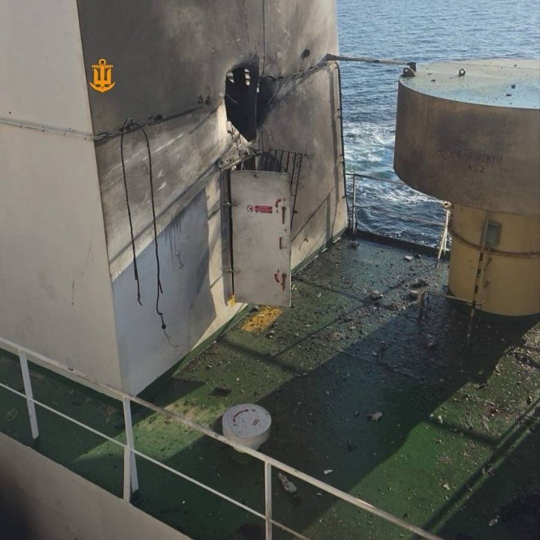 РФ вдарила по цивільному судну та порту на Одещині