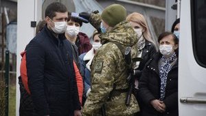 5,6 тыс. украинцев вернулись на Родину за прошедшие сутки, - Госпогранслужба