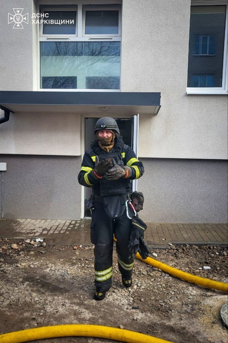 РФ вдарила по лікарні на Харківщині: троє постраждалих