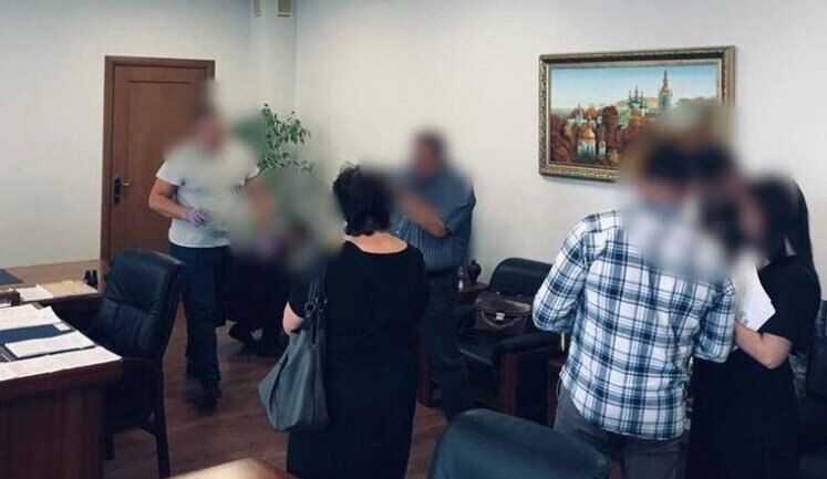 Завладение 4,6 млн грн на восстановлении разрушенных домов: разоблачены 9 участников ОПГ, в том числе - должностные лица Бучанского района. ФОТО