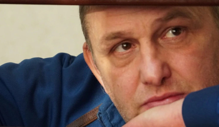 Арестованный в оккупированном Крыму журналист Есипенко рассказал о пытках ФСБ: Надели на уши провода с петлями и включили ток
