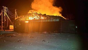 Удар дрона уничтожил отделение "Новой почты" в Запорожской области: сгорело более 150 посылок. ФОТО