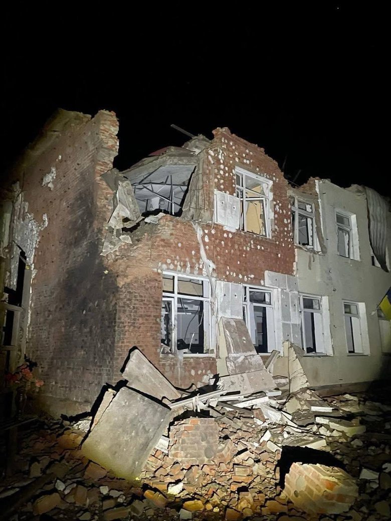 на Чернігівщині дрони РФ знищили ліцей і пошкодили 