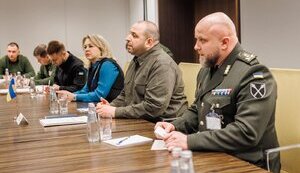 Ракеты-перехватчики для NASAMS и сотрудничество в сфере развития дронов: Умеров встретился с министром обороны Канады Блэром. ФОТО