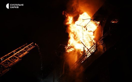 РФ вдарила балістикою по Харкову: є поранена, значні руйнування