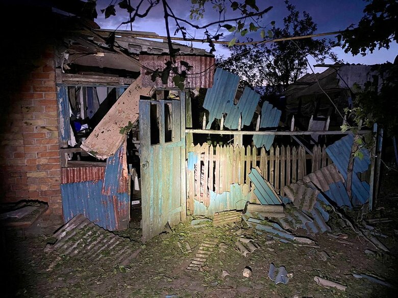 Минулої доби росіяни 4 рази обстріляли Нікопольський район, - ОВА 03
