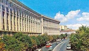 У Черновецкого хотят, чтобы Крещатик стал таким как в 50-ых