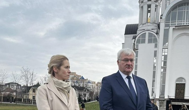 Фронт в Україні визначає межу між правом і агресією, - Сибіга