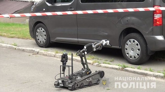 В Киеве полиция провела совместные с посольством Израиля учения по обезвреживанию взрывных устройств 03
