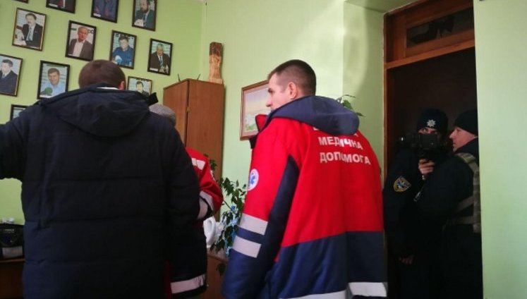 Пресс-конференция в Херсоне закончилась стрельбой: пострадала журналистка. ФОТОрепортаж