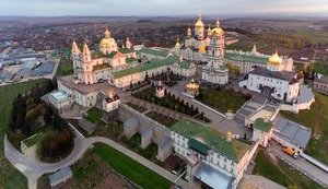 Під час перевірки стану споруд у Почаївській лаврі не знайшли порушень, - УПЦ МП. ВIДЕО