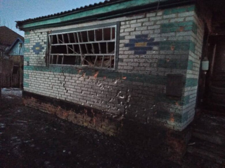 Россияне ударили по жилым домам в Сумской области: есть раненый 03