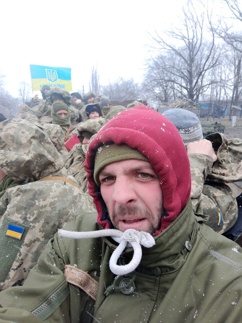 Артилерист Євген Назаренко, позивний Кадет: Ми більше ніж переможемо. Тому що навіть така структура, як НАТО, побачила, що таку країну, як Україна, і її Збройні сили, не зрівняти з НАТО. Ми - сила сильна 07