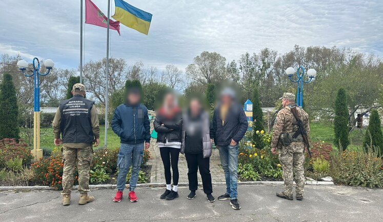 Two drunken men who tried to illegally cross border with Poland were detained - State Border Guard Service. PHOTO