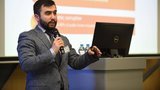 В Нацполиции ищут переводчика крымскотатарского языка. Гендиректор "Медицинских закупок Украины" Жумадилов согласился отвечать на вопросы следователя на родном языке