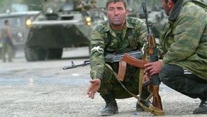 Осетинские ополченцы проводят зачистки, мародерствуют и жгут грузинские села